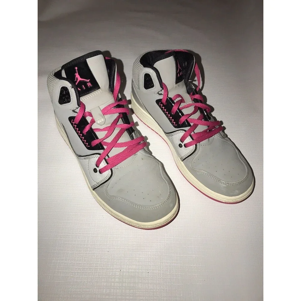 Nike Jordan 1 Flight 2 Gg Mtllc Silver/Blck-Vvd Pnk-Wht Size 7y